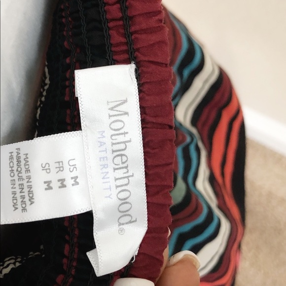 MATERNITY Motherhood Multicolor Top - Picture 5 of 6